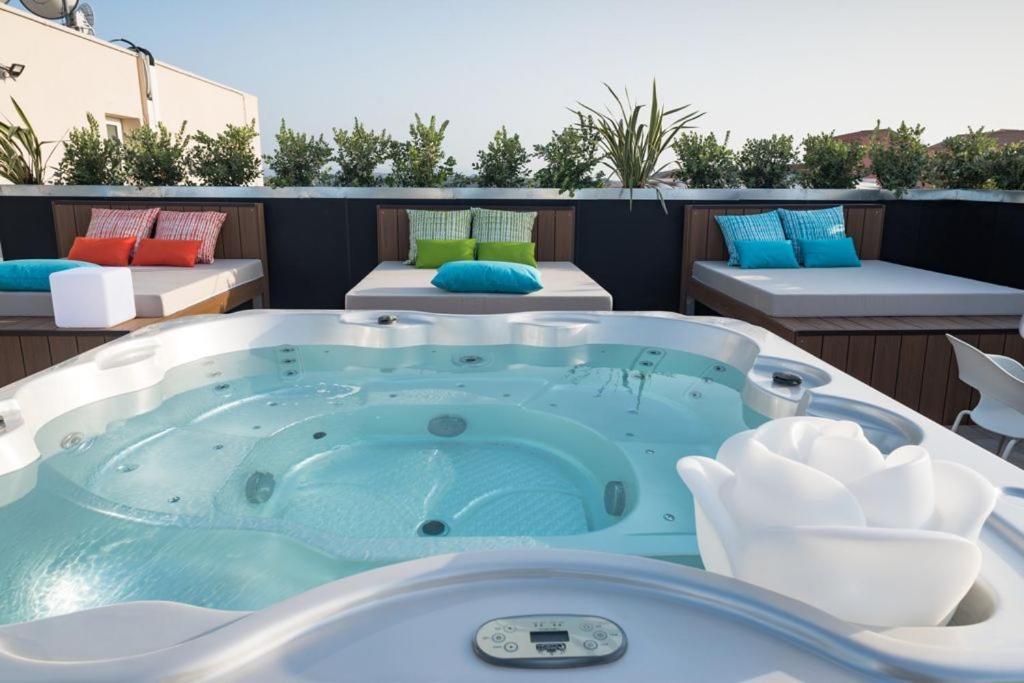 Hotel La Contessa Санта-Тереза-Галлура Экстерьер фото