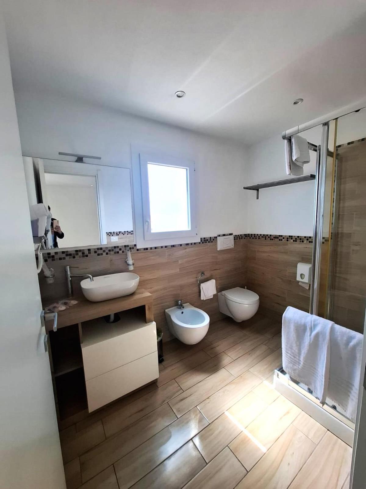 Hotel La Contessa Санта-Тереза-Галлура Экстерьер фото