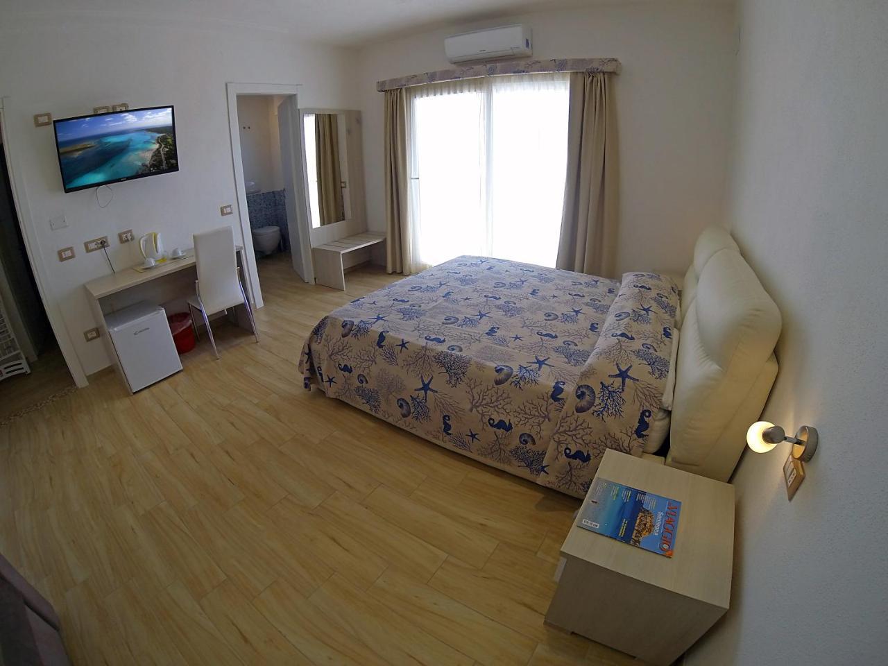 Hotel La Contessa Санта-Тереза-Галлура Экстерьер фото