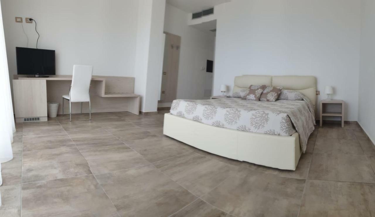 Hotel La Contessa Санта-Тереза-Галлура Экстерьер фото