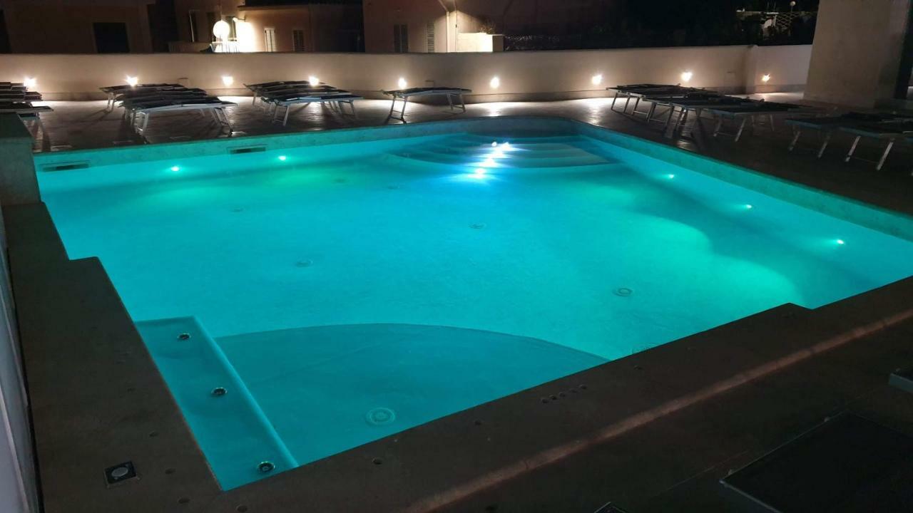 Hotel La Contessa Санта-Тереза-Галлура Экстерьер фото